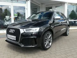Mythosschwarz metallic Gebraucht 2016 Audi RS Q3 Sport SUV | 26.790 € (Guter Preis)