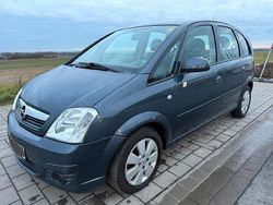 Grau Gebraucht 2010 Opel Meriva Van / Kleinbus | 800 € (Superpreis)