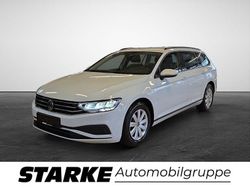 Weiß Gebraucht 2023 VW Passat Kombi | 24.850 € (Fairer Preis)