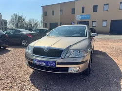 Gold Gebraucht 2006 Skoda Octavia Elegance Limousine | 4.500 € (Teuer)