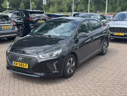 Schwarz Gebraucht 2016 Hyundai Ioniq Comfort Limousine | 9.812 €