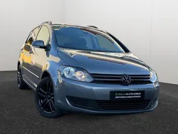 Grau Gebraucht 2013 VW Golf Plus Comfortline Van / Kleinbus | 8.450 € (Fairer Preis)