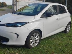 Weiß Gebraucht 2016 Renault Zoe Life Kleinwagen | 6.666 € (Fairer Preis)