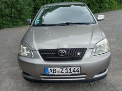 Grau Gebraucht 2002 Toyota Corolla Limousine | 7.450 € (Teuer)
