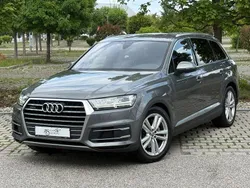 Grau Gebraucht 2015 Audi Q7 Ambiente SUV | 28.790 € (Fairer Preis)