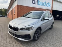 Silber Gebraucht 2019 BMW 218 Active Tourer Sport Line Van / Kleinbus | 14.999 € (Superpreis)