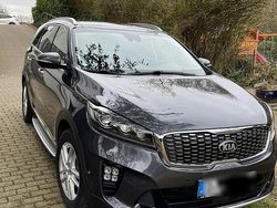Grau Gebraucht 2019 Kia Sorento GT-Line SUV | 28.900 € (Etwas zu teuer)
