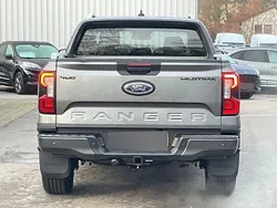 Grau Gebraucht 2023 Ford Ranger Wildtrack Abholung | 50.489 € (Teuer)