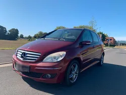Rot Gebraucht 2005 Mercedes B180 Van / Kleinbus | 1.690 € (Guter Preis)