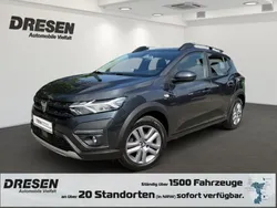 Grau Gebraucht 2021 Dacia Sandero Comfort Kleinwagen | 13.390 € (Fairer Preis)