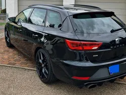Schwarz Gebraucht 2017 Cupra Leon Limousine | 21.999 € (Superpreis)