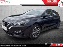 Abyss black / mic Gebraucht 2024 Hyundai i30 Kleinwagen | 16.990 €