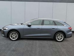 Horizontblau metallic Gebraucht 2024 Audi A5 Basis Coupé | 47.480 € (Fairer Preis)