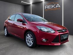 Rot Gebraucht 2012 Ford Focus Titanium Limousine | 8.699 € (Teuer)
