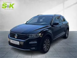 Deep black perleffekt (schwarz) Gebraucht 2021 VW T-Roc Sport SUV | 21.480 € (Superpreis)