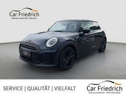 Schwarz Gebraucht 2021 Mini Cooper Kleinwagen | 24.550 € (Etwas zu teuer)