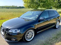 Schwarz Gebraucht 2011 Audi A3 Sportback S-Line Kombi | 9.799 € (Teuer)