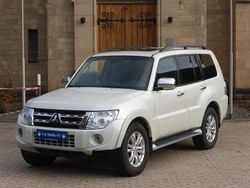 Weiß Gebraucht 2014 Mitsubishi Pajero Edition SUV | 21.300 € (Fairer Preis)