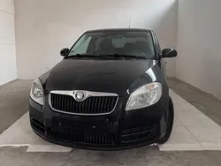 Schwarz Gebraucht 2009 Skoda Fabia Classic Kleinwagen | 3.750 € (Fairer Preis)
