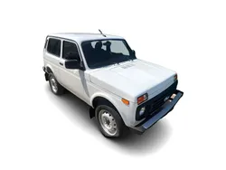 Weiss Neu 2025 Lada niva SUV | 26.476 €