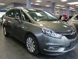 Grau Gebraucht 2018 Opel Zafira SUV | 9.980 € (Guter Preis)