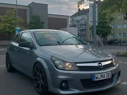 Grau Gebraucht 2007 Opel Astra GTC OPC Coupé | 2.500 €