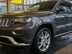 Grau Gebraucht 2016 Jeep Grand Cherokee Summit SUV | 15.000 € (Guter Preis)