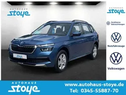 Titanblau metallic Gebraucht 2021 Skoda Kamiq SUV | 17.560 € (Guter Preis)