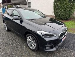 Black sapphire metallic Gebraucht 2020 BMW X2 Sport Line SUV | 23.900 € (Guter Preis)