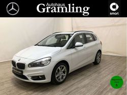 Mineralweiss Gebraucht 2015 BMW 220 Active Tourer Luxury Line Van / Kleinbus | 19.979 € (Teuer)