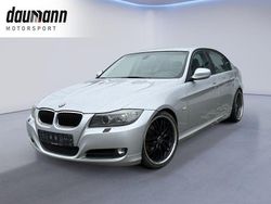 Silber Gebraucht 2010 BMW 318 Comfort Edition Limousine | 10.990 € (Teuer)