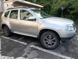 Silber Gebraucht 2011 Dacia Duster SUV | 5.990 € (Fairer Preis)