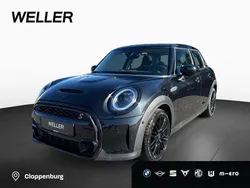 Schwarz Gebraucht 2022 Mini Cooper Kleinwagen | 28.350 € (Etwas zu teuer)