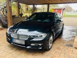 Schwarz Gebraucht 2013 BMW 320 M Sport Kombi | 8.500 € (Fairer Preis)