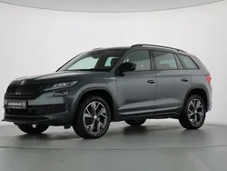 Quarzgrau metallic Gebraucht 2020 Skoda Kodiaq SportLine SUV | 29.889 € (Fairer Preis)