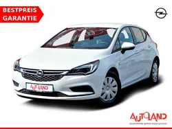 Weiß Gebraucht 2019 Opel Astra Edition Limousine | 13.990 € (Teuer)