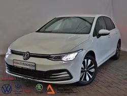 Pure white Gebraucht 2024 VW Golf VIII Move Limousine | 28.680 € (Fairer Preis)