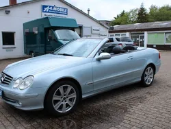Tellursilber metalliclack (metallic) Gebraucht 2004 Mercedes CLK500 Cabrio | 13.999 € (Etwas zu teuer)