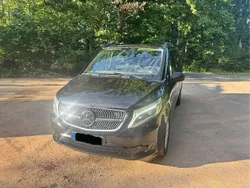 Schwarz Gebraucht 2015 Mercedes Vito Van / Kleinbus | 12.200 € (Etwas zu teuer)