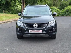 Schwarz Gebraucht 2010 VW Tiguan SUV | 9.000 € (Guter Preis)