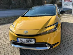 Mustard metallic Gebraucht 2023 Toyota Prius Plug-in Hybrid Advance Kleinwagen | 44.900 € (Fairer Preis)