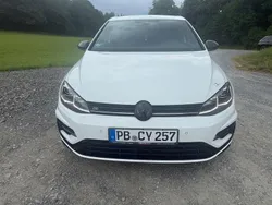 Weiß Gebraucht 2018 VW Golf VII R Limousine | 30.000 € (Teuer)