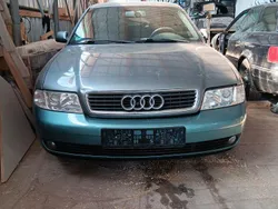 Silber Gebraucht 1999 Audi A4 Performance Limousine | 600 € (Superpreis)