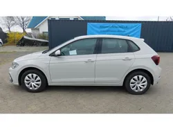 Grau Gebraucht 2023 VW Polo Life Kleinwagen | 16.690 € (Guter Preis)