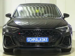 Mythos black (metallic) Gebraucht 2023 Audi RS3 Ambiente Kleinwagen | 51.500 € (Guter Preis)