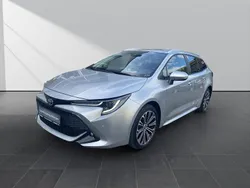 Silber Gebraucht 2022 Toyota Corolla Team Kombi | 23.990 € (Fairer Preis)