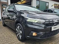 Schwarz Gebraucht 2024 Dacia Sandero Expression Kleinwagen | 15.490 € (Guter Preis)