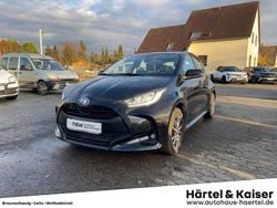 Black mica / ink (schwarz) Gebraucht 2023 Toyota Yaris Team Limousine | 19.290 € (Guter Preis)