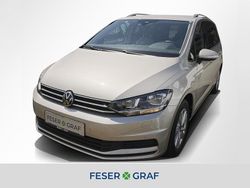 Ivory silver metallic Gebraucht 2024 VW Touran Comfortline Van / Kleinbus | 30.512 € (Guter Preis)
