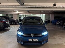 Blau Gebraucht 2019 VW Touran IQ Drive Van / Kleinbus | 17.700 € (Superpreis)